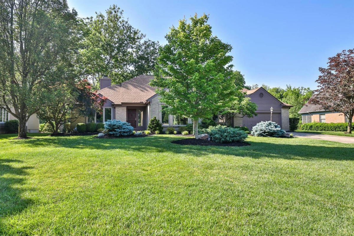 10050 POND WOODS LN, SHARONVILLE, OH 45241, photo 1 of 74