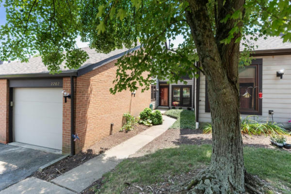 2202 CLOUGH RIDGE DR, ANDERSON TWP, OH 45230 - Image 1