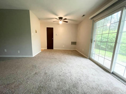 6782 HARRISON AVE APT 86, GREEN TWP, OH 45247, photo 2 of 13